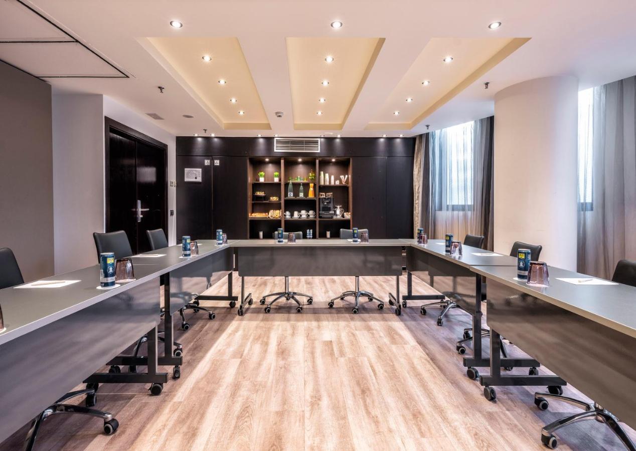 Hotel Barcelona Condal Mar Affiliated By Melia Екстер'єр фото