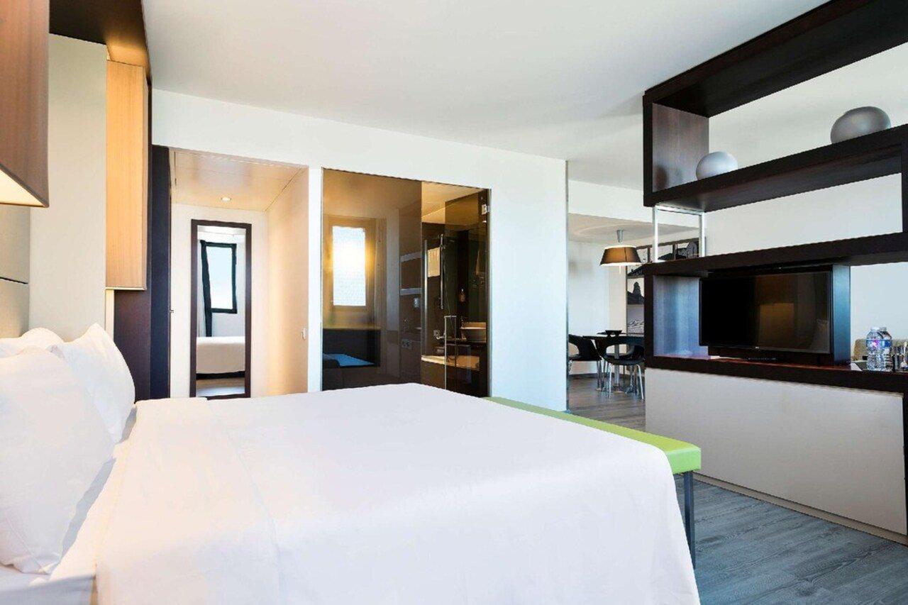 Hotel Barcelona Condal Mar Affiliated By Melia Екстер'єр фото
