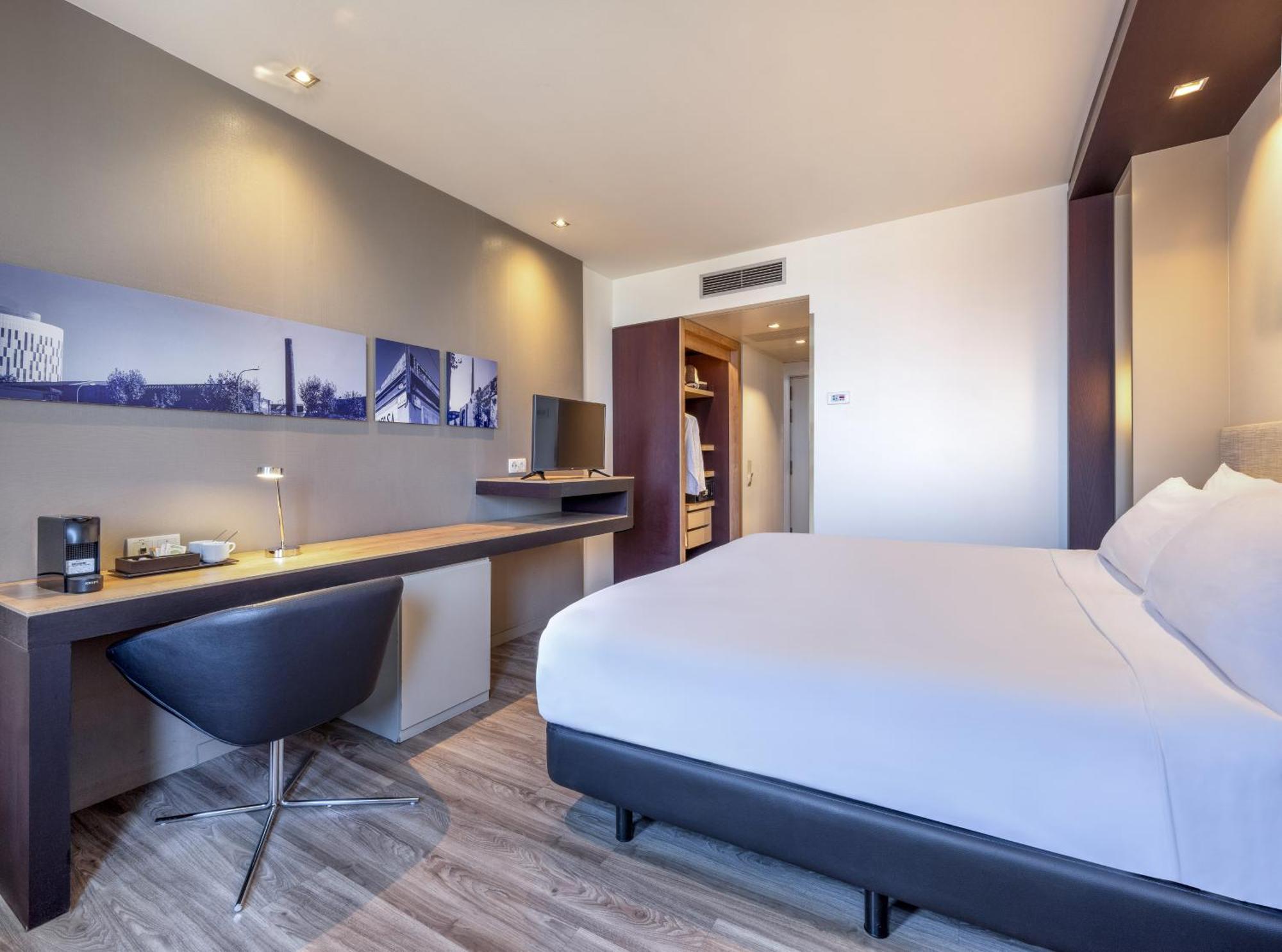 Hotel Barcelona Condal Mar Affiliated By Melia Екстер'єр фото