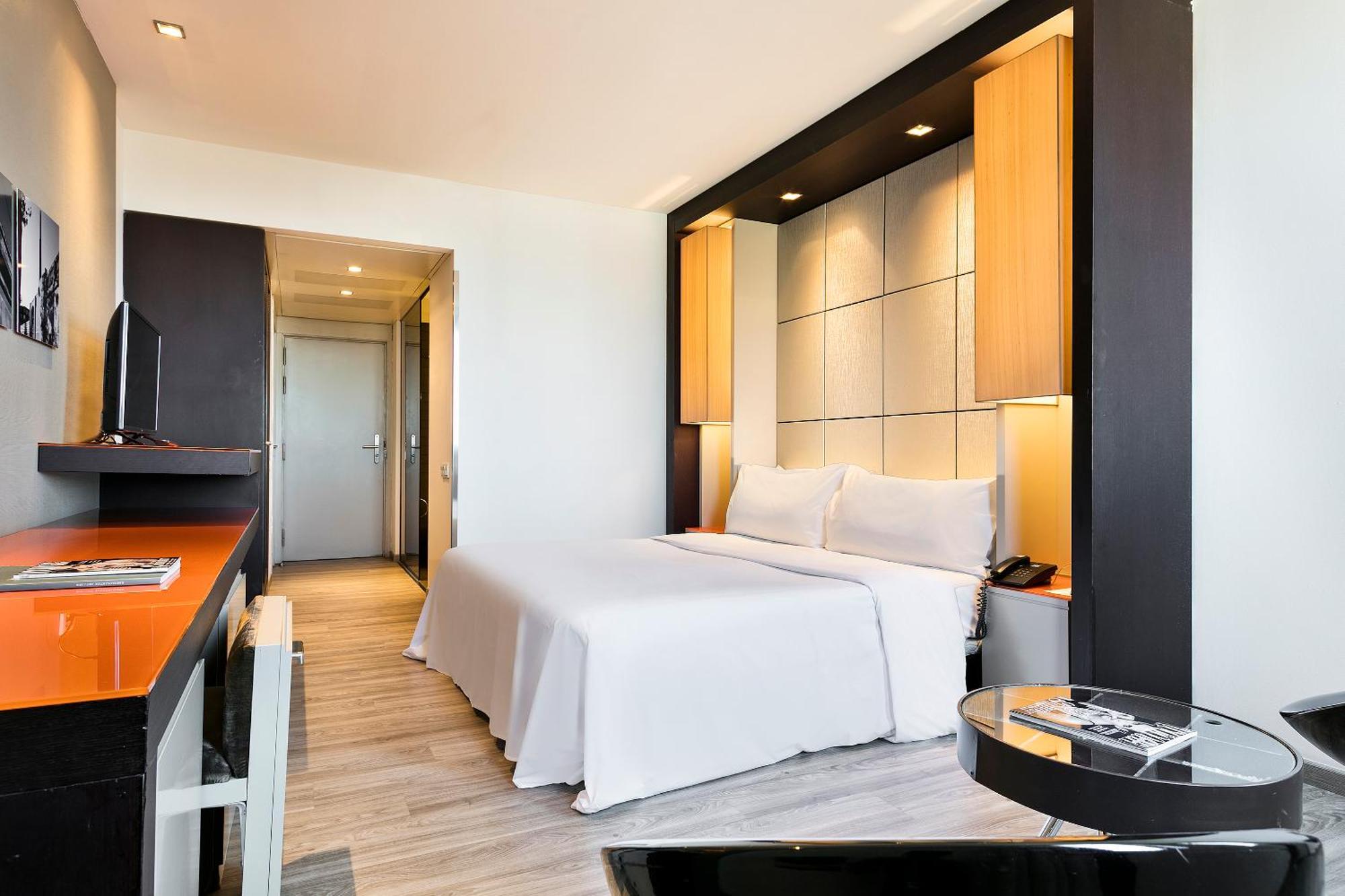 Hotel Barcelona Condal Mar Affiliated By Melia Екстер'єр фото